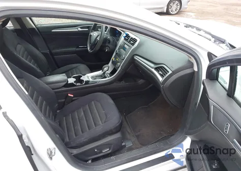 2015 Ford Fusion Se z USA, uszkodzony, nr VIN 3FA6P0H7XFR161722